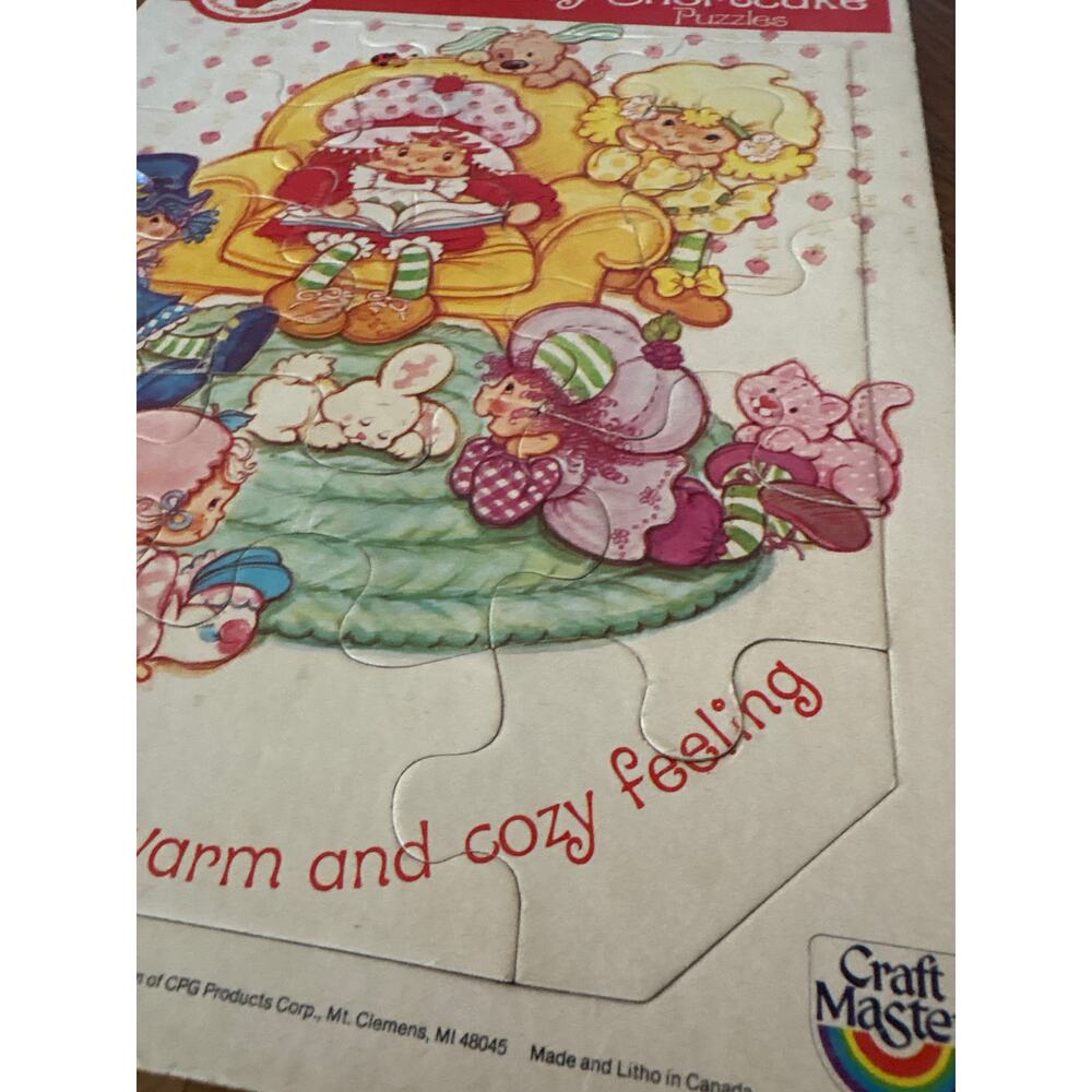 Strawberry shortcake puzzle vtg - Picture 3 of 4